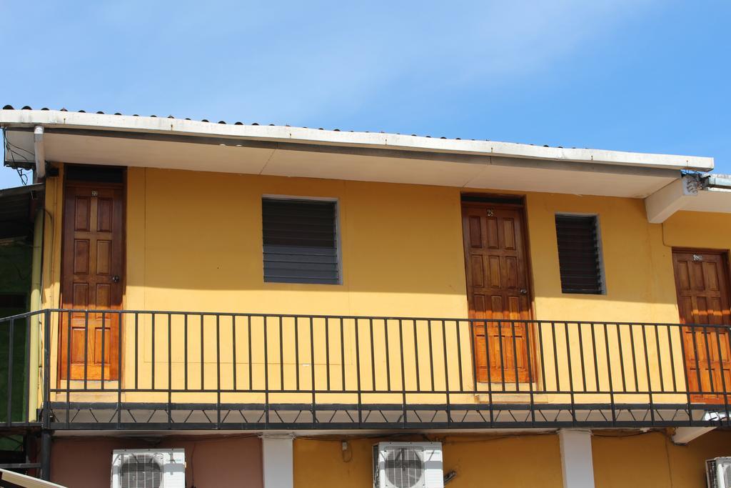 Hotel Pasadena II San Salvador Buitenkant foto